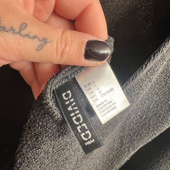 H&M Long Sleeve Mini Dress - Picture 3 of 6